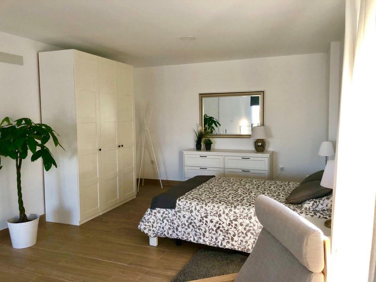 فيلا Vivienda Avenida De La Manzanilla Sanlúcar de Barrameda المظهر الخارجي الصورة